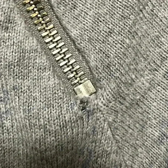 MICHAEL Michael Kors Women's Gray Knit Sweater w/Silver Zipper Accents -Small - Picture 6 of 9